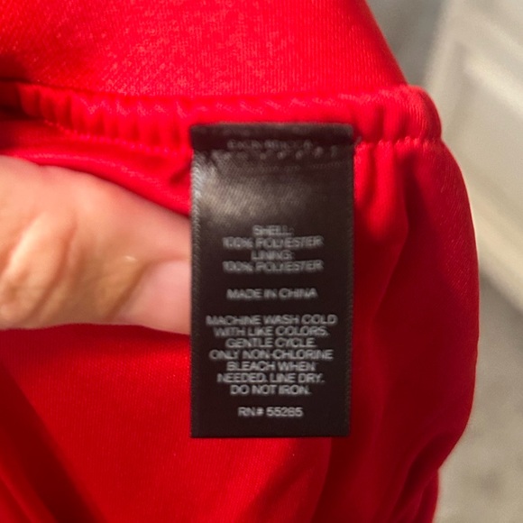 Express bright red pleated midi skirt - Picture 4 of 6